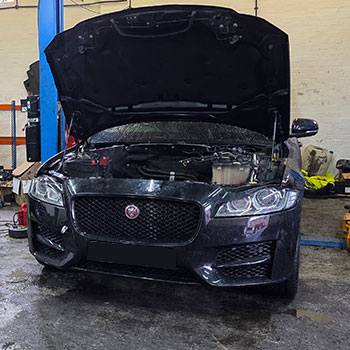 Jaguar engine inspection before engine rebuild service