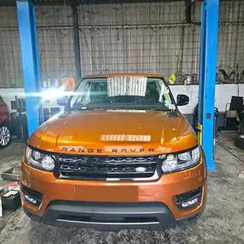 Range Rover Sport engine repair workshop