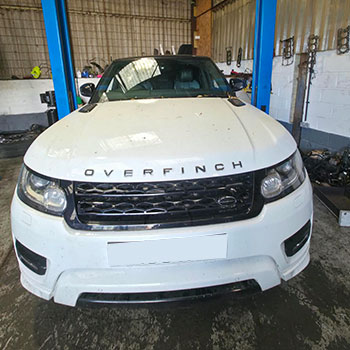 Range Rover Sport prepared for engine repair and replacement