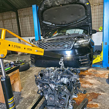 Range Rover Velar Engine Replacement Ready for Installation
