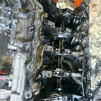 Jaguar F-Pace engine crankshaft and bottom end inspection